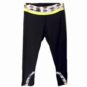 Lululemon size 6 inspire crop black green leggings beyond gym basic workout